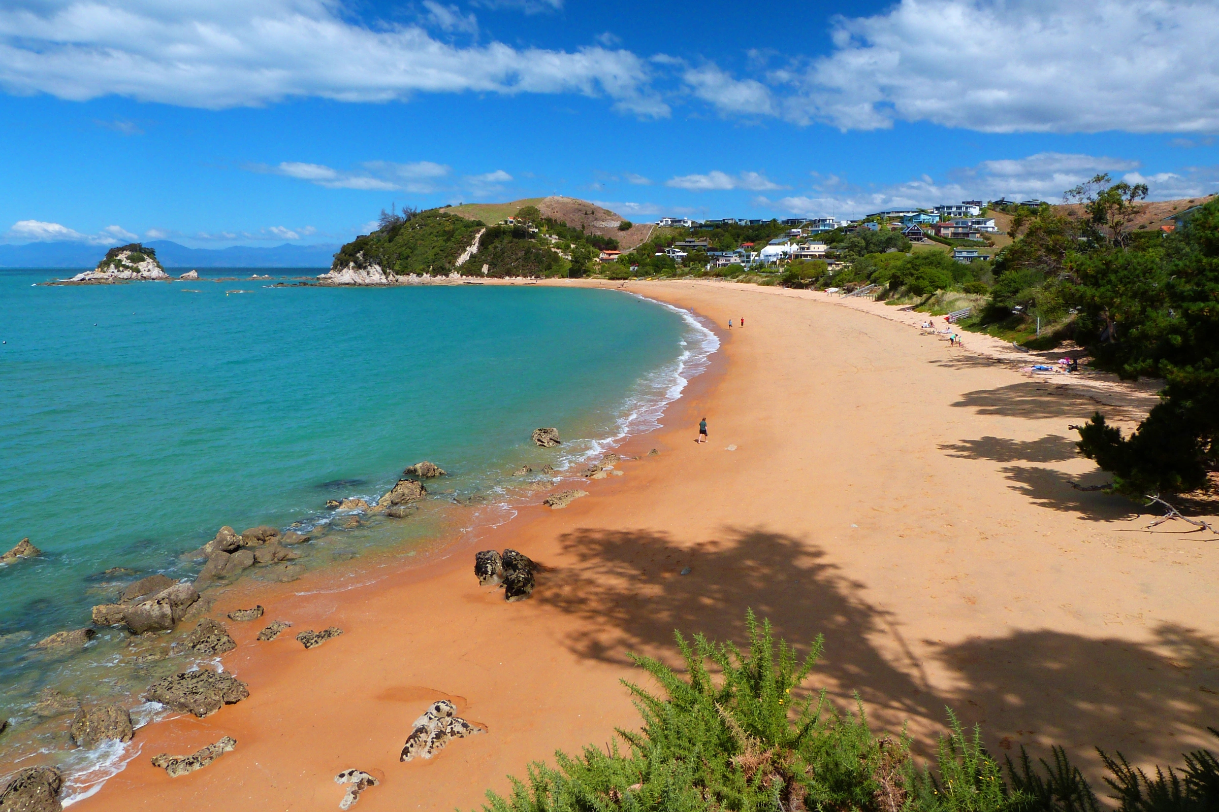 Kaiteriteri,_South_Island[1].webp